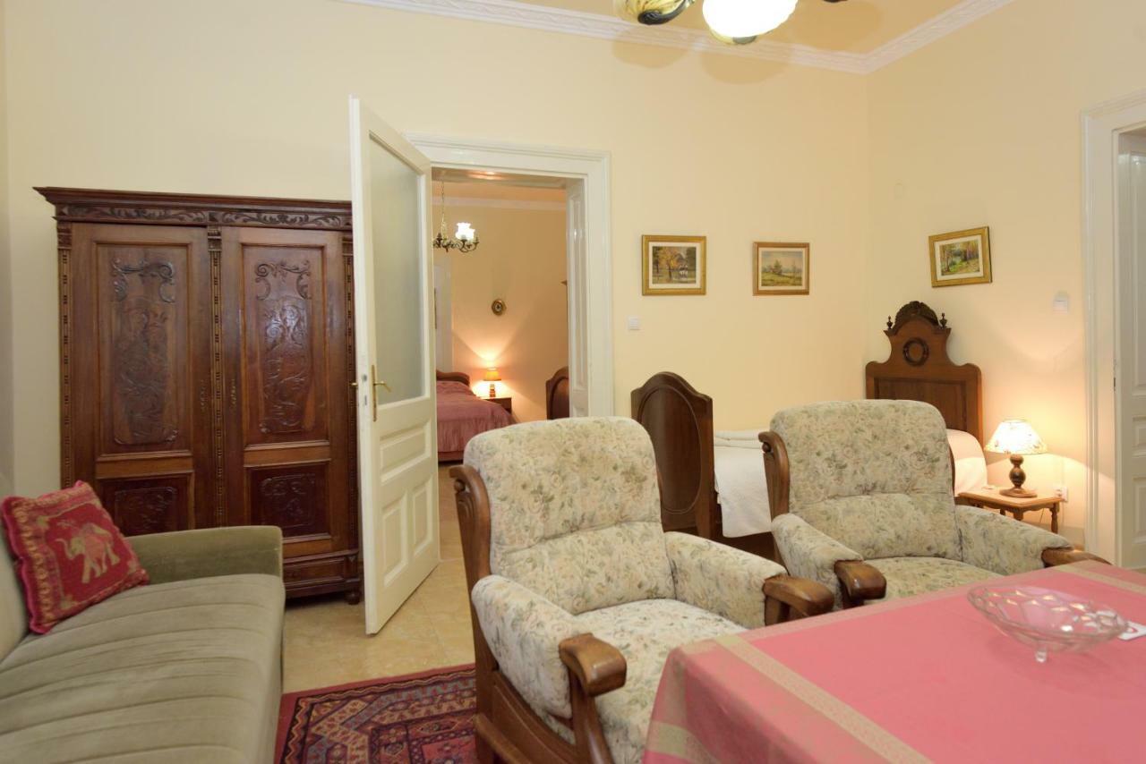 Apartman Vila Milica Kikinda ภายนอก รูปภาพ